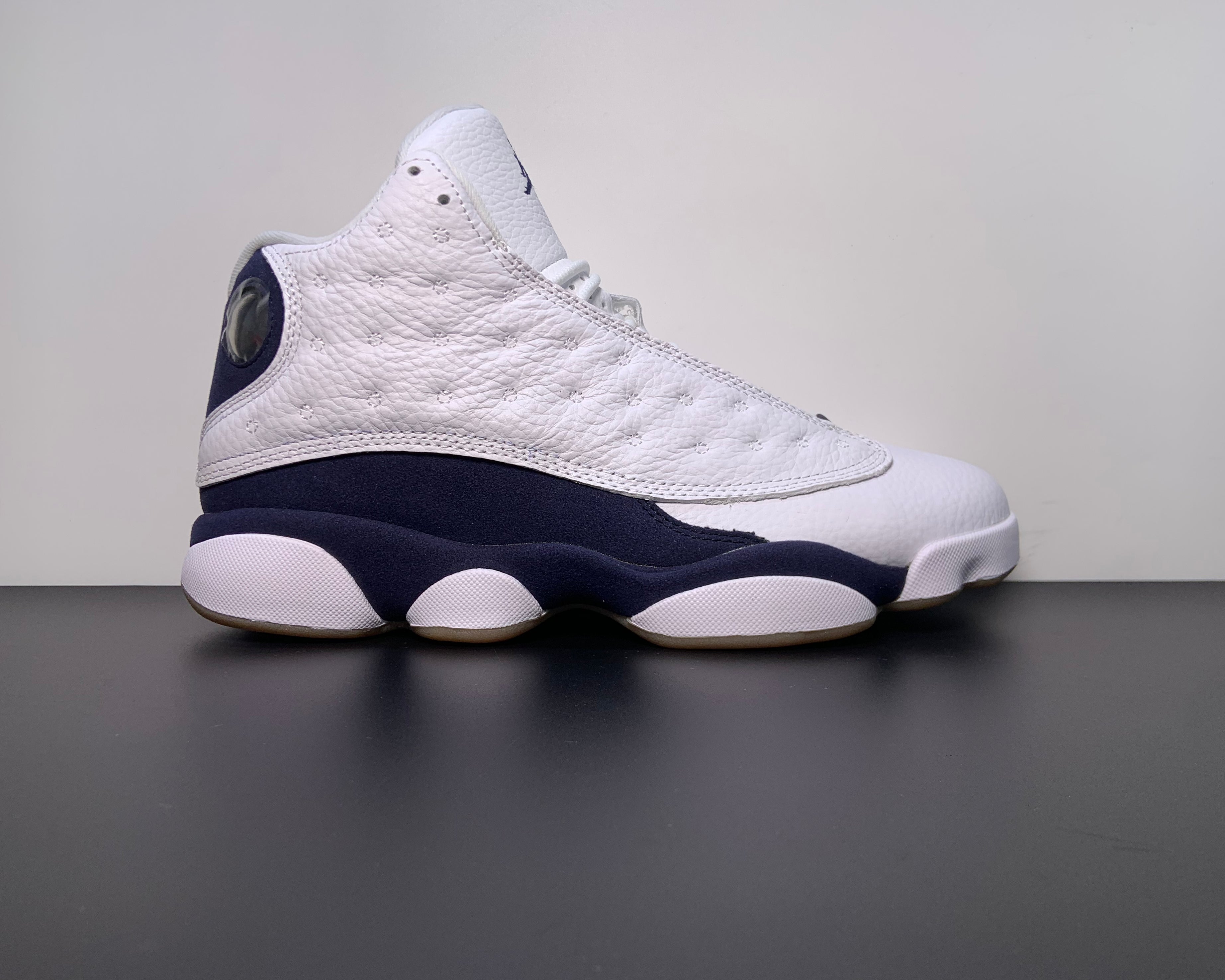 Air Jordan 13 Retro "Midnight Navy"