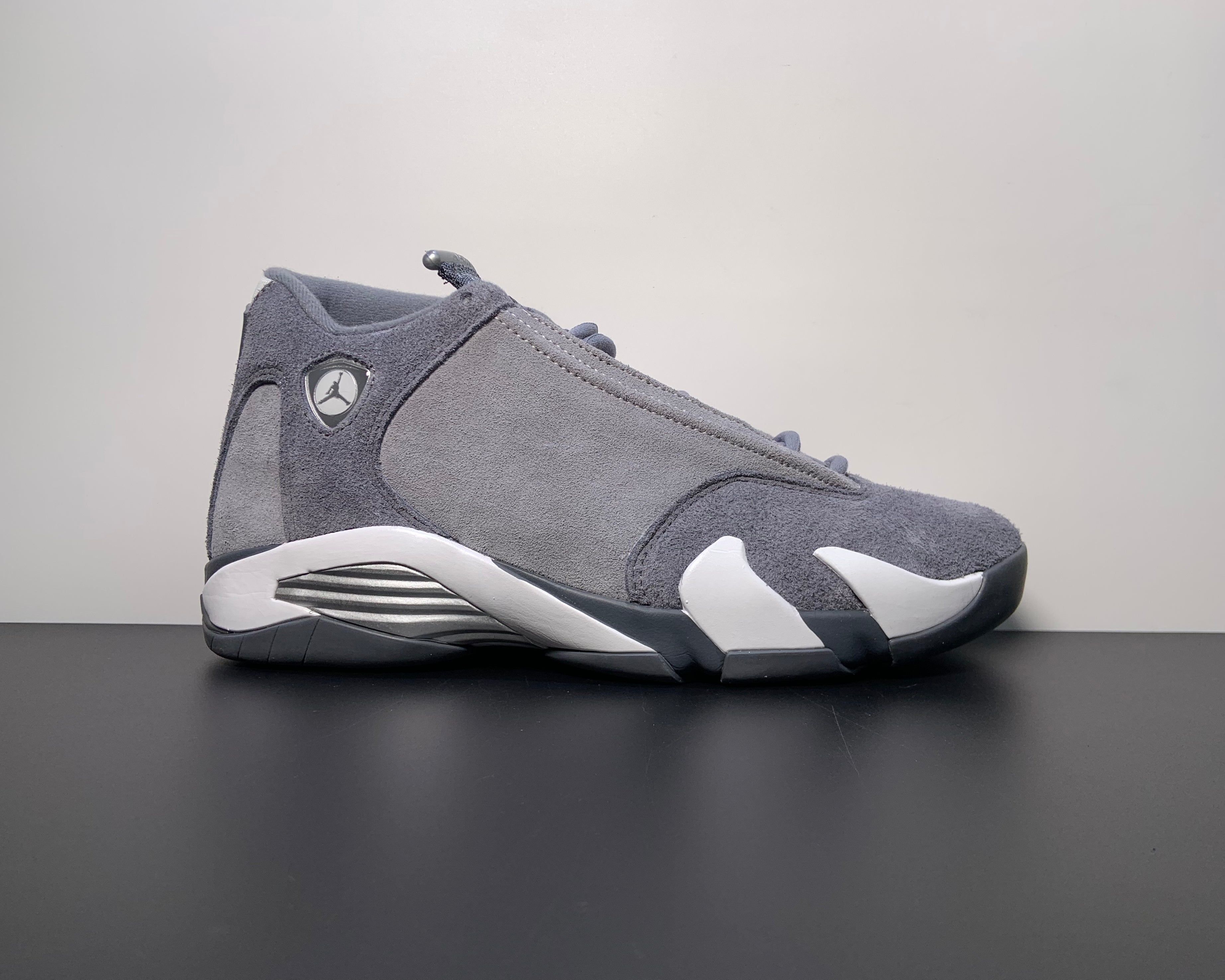 Air Jordan 14 Retro "Flint Grey"