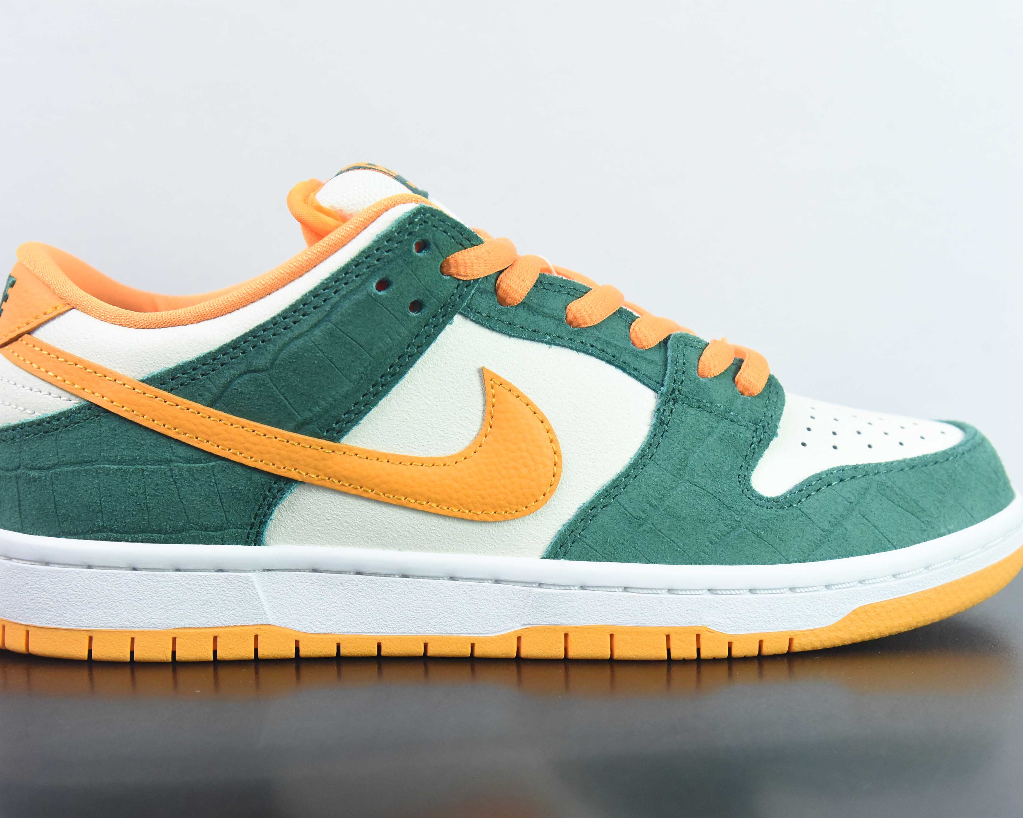 SB Dunk Low "Legion Pine Kumquat" My Store