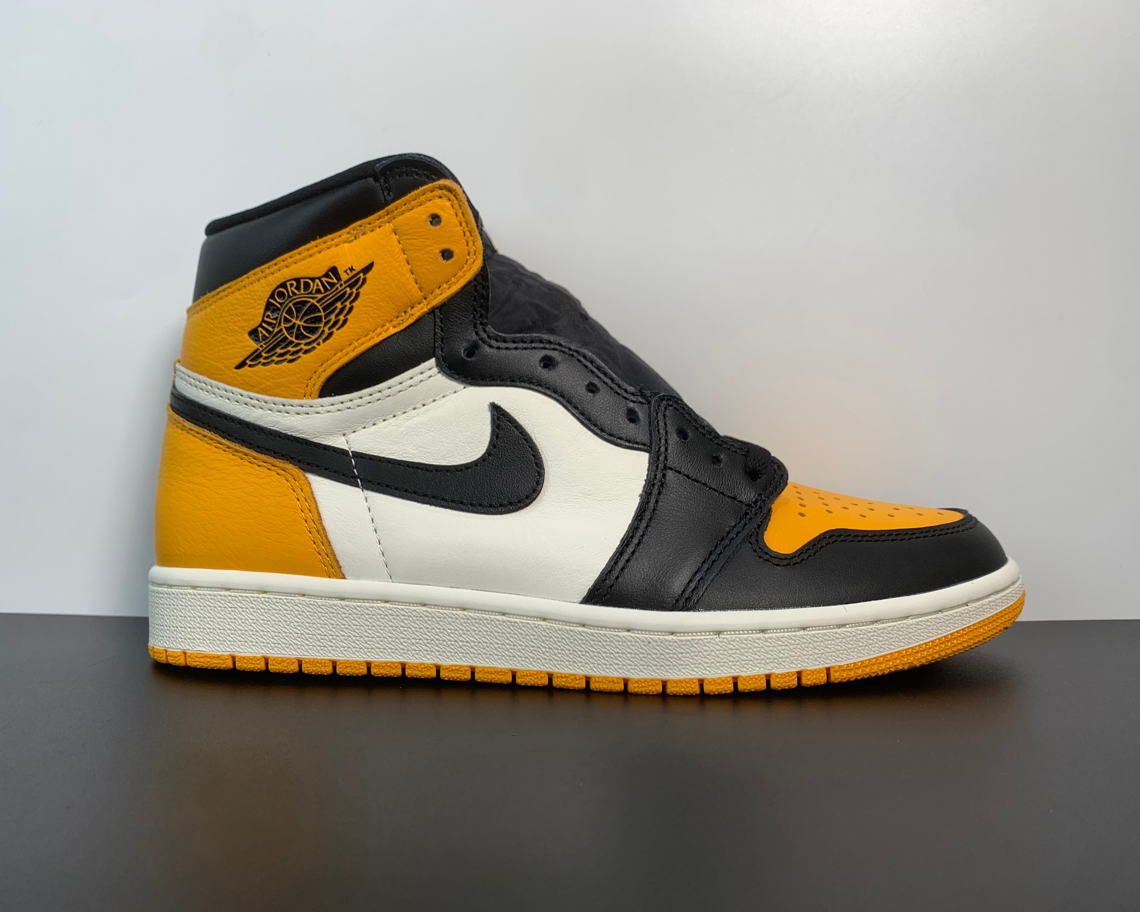 Air Jordan 1 High OG "Taxi Yellow Toe" My Store