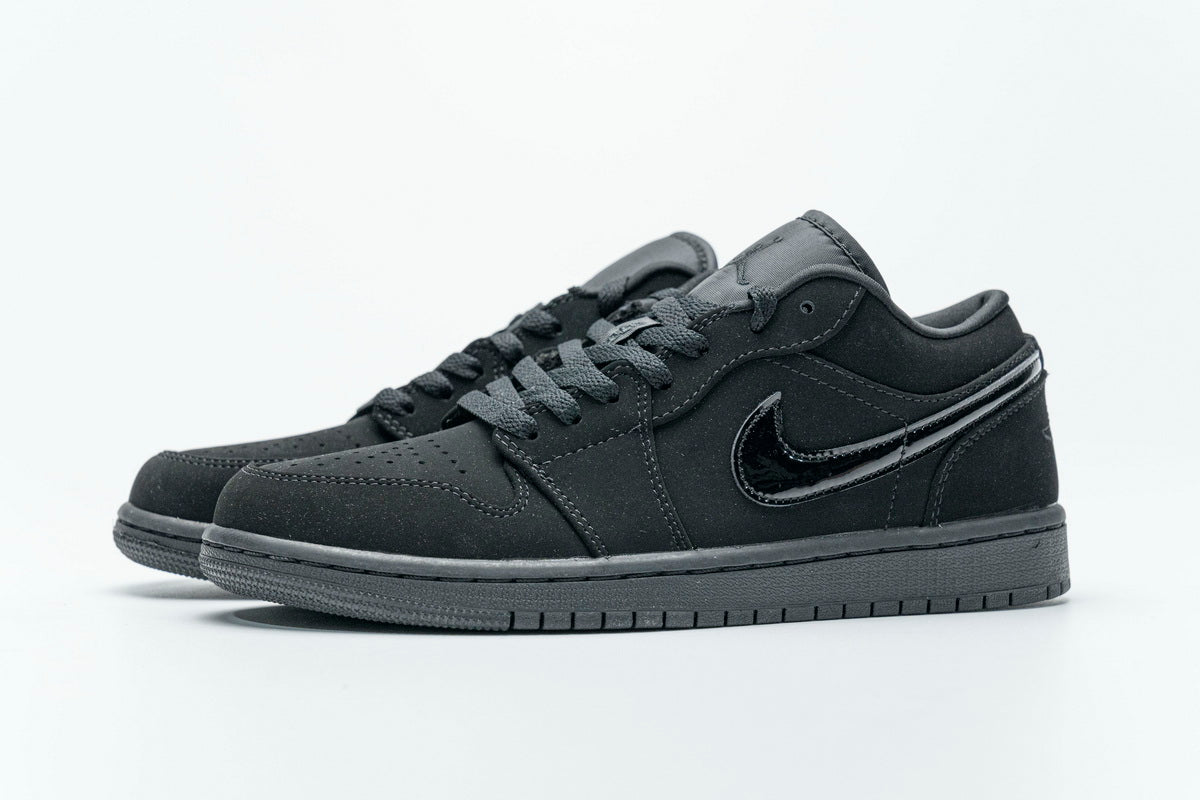 Air Jordan 1 Low "Triple Black" My Store