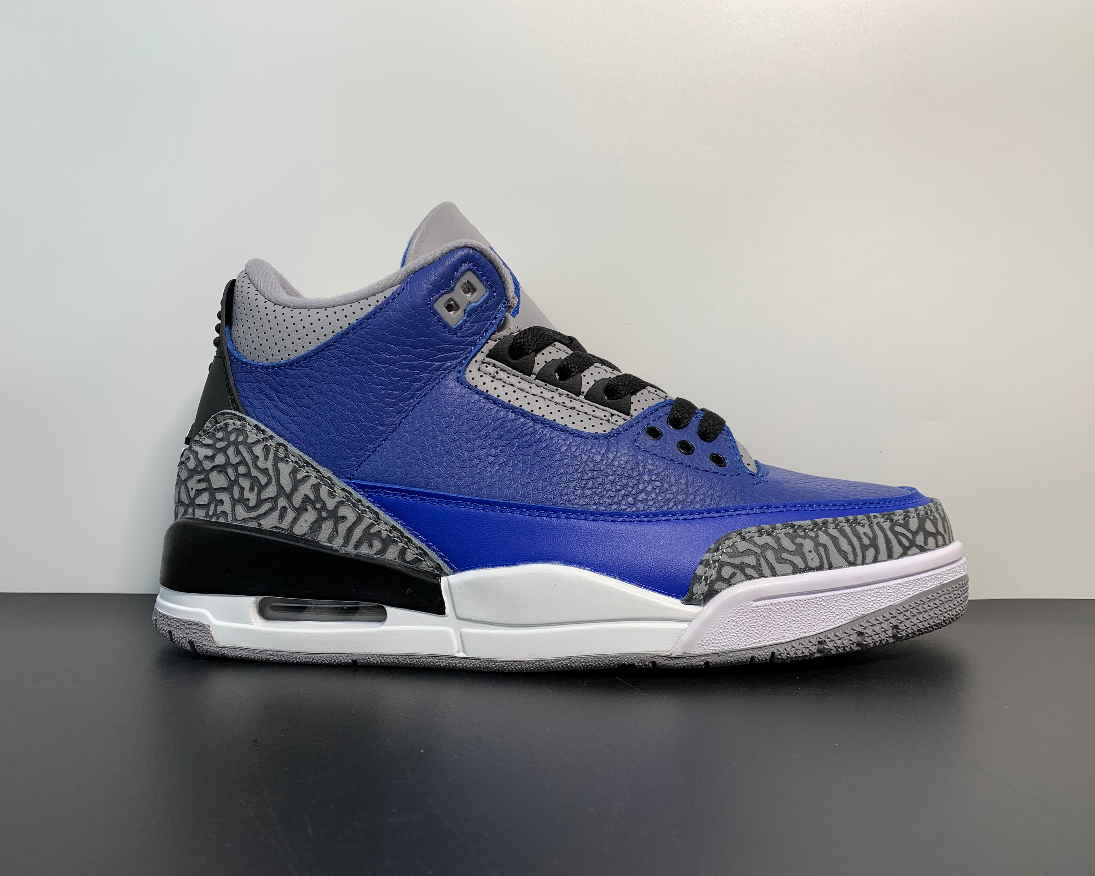 Air Jordan 3 "Varsity Royal Cement" My Store