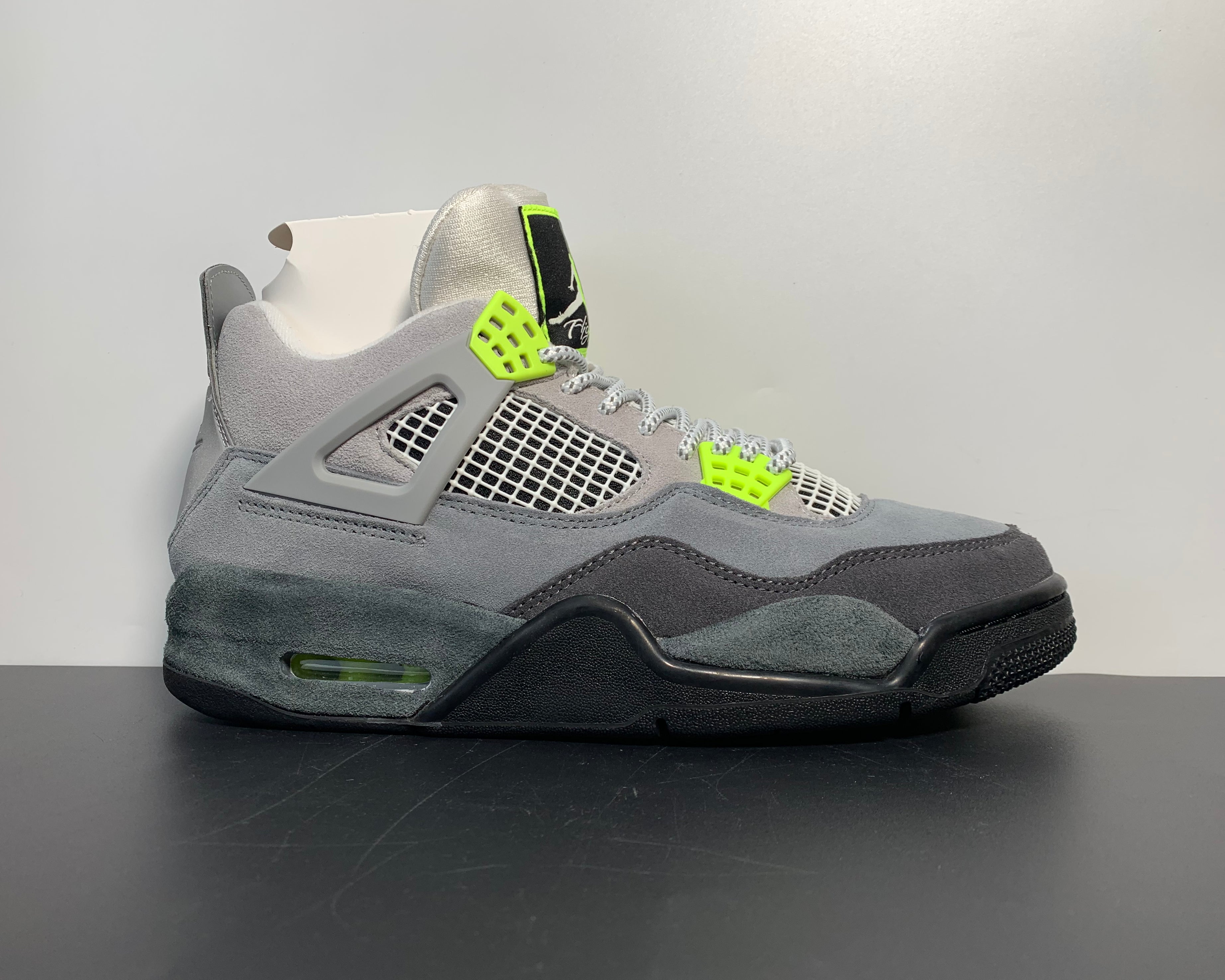 Jordan 4 SE "Neon" My Store