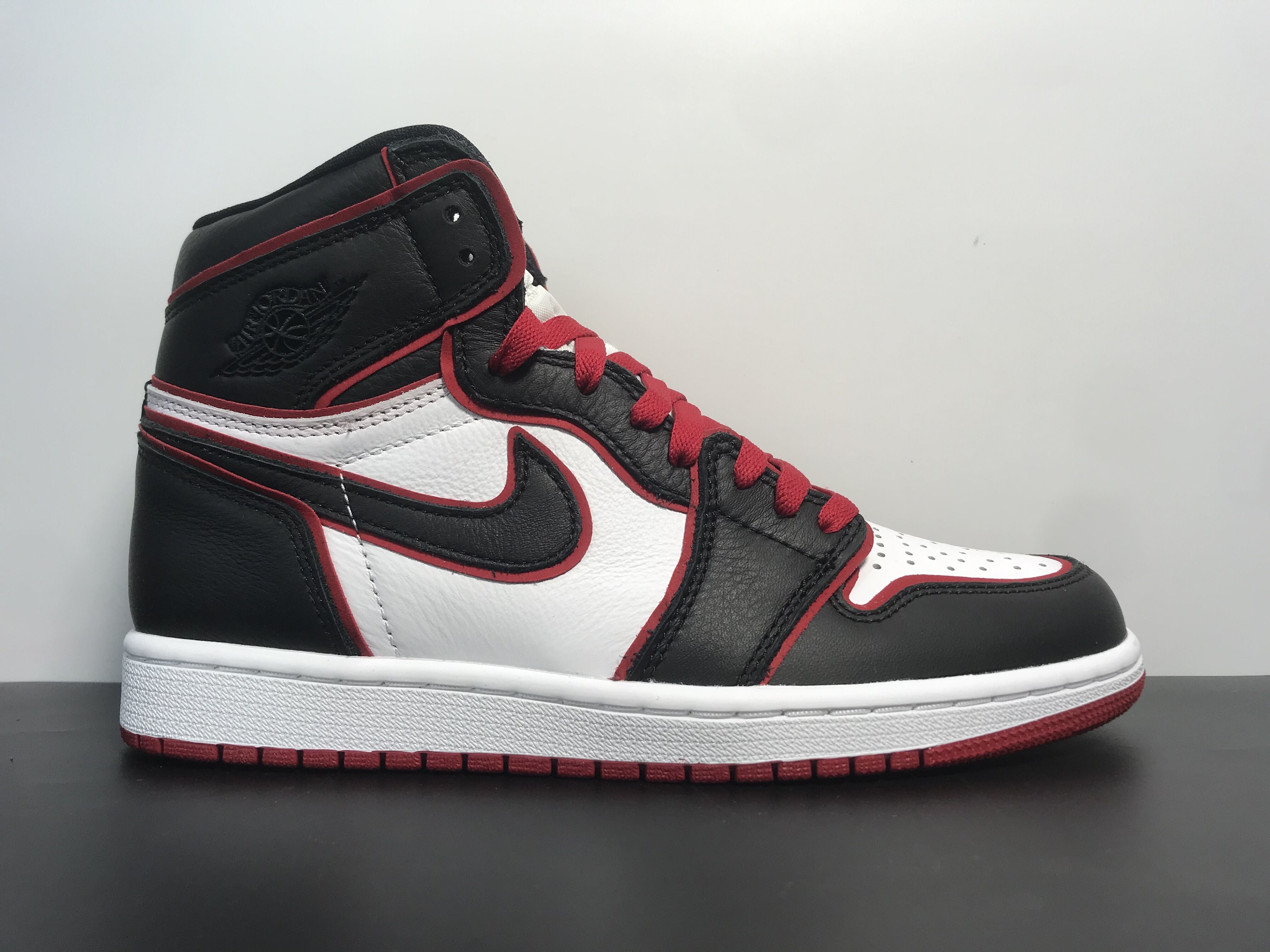 Jordan 1 Retro High "Bloodline" My Store